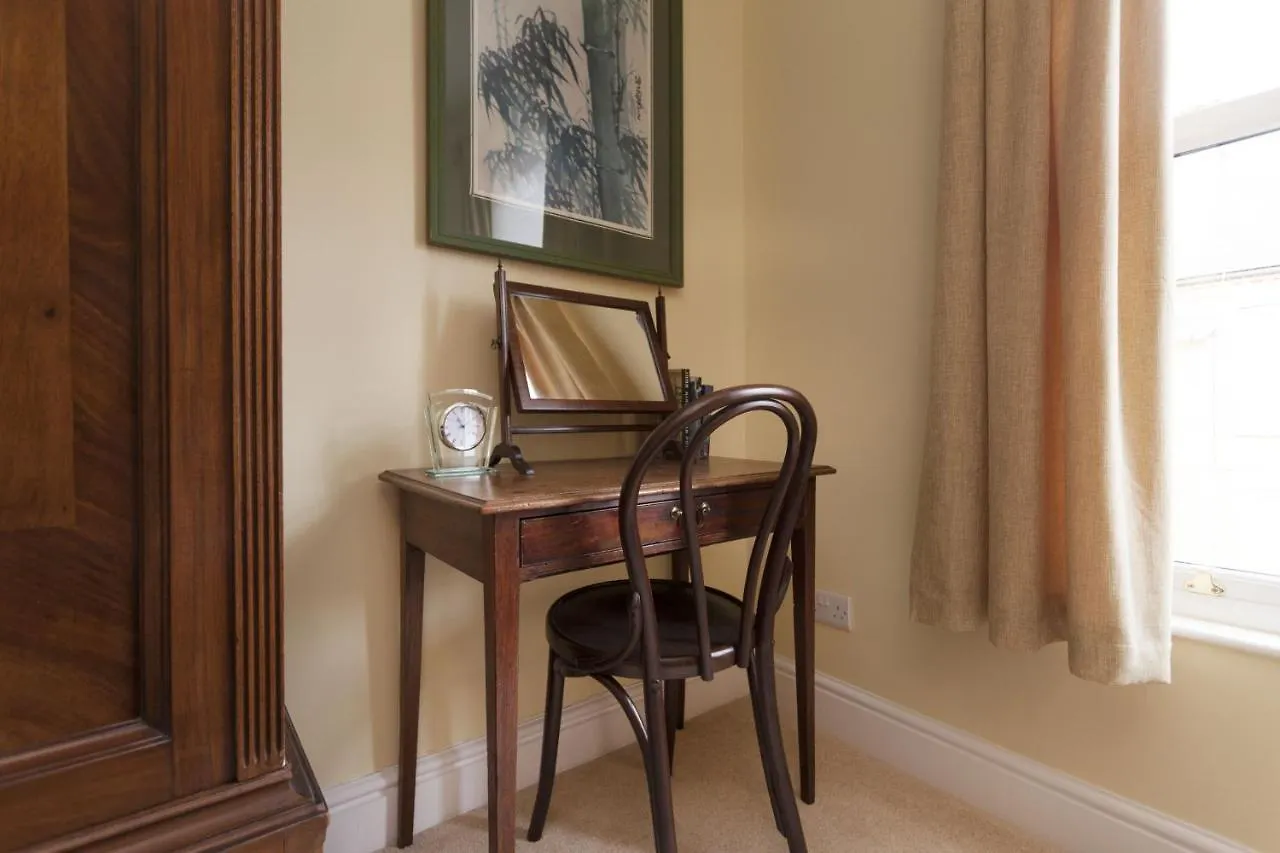Highfield Grove Villa Nottingham Holiday home