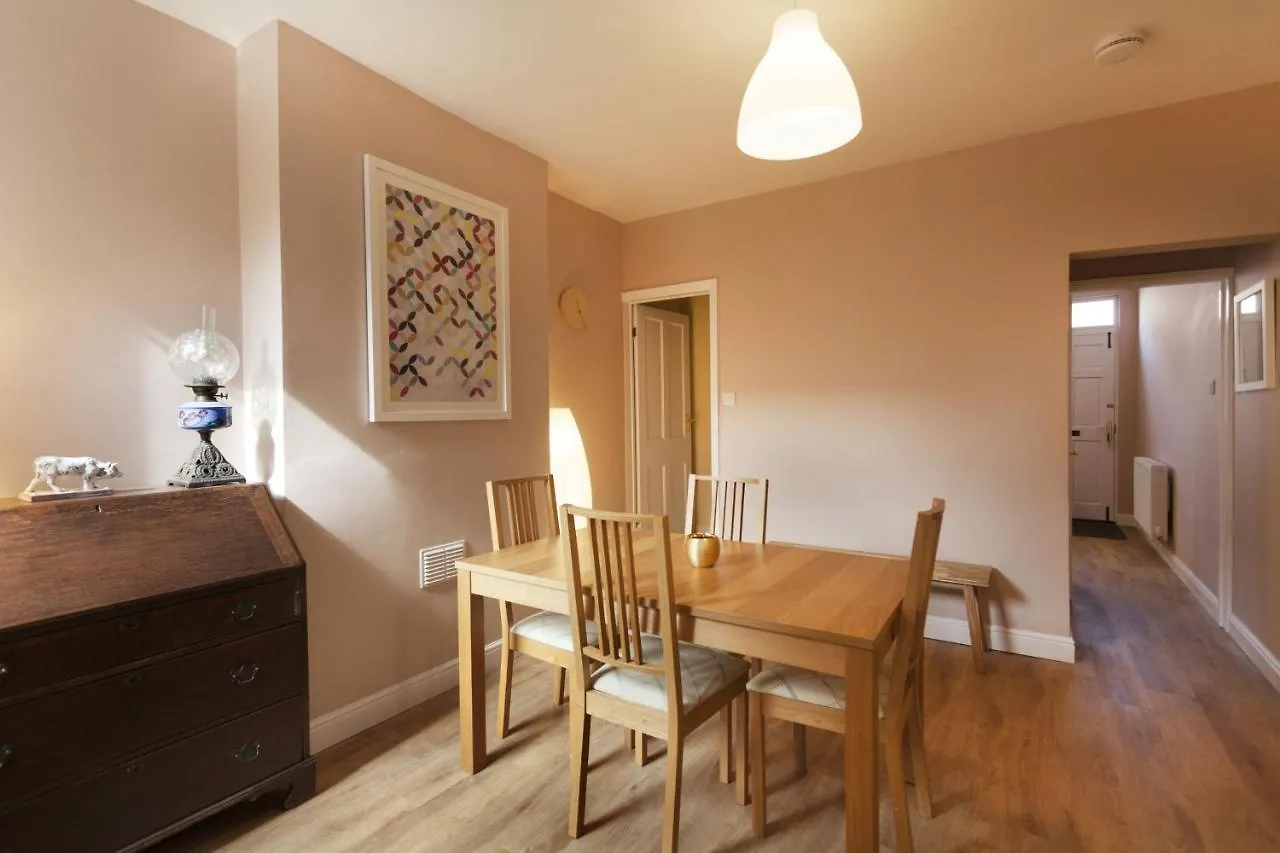 Holiday home Highfield Grove Villa Nottingham United Kingdom